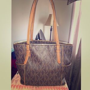 Michael Kors Shoulder Bag